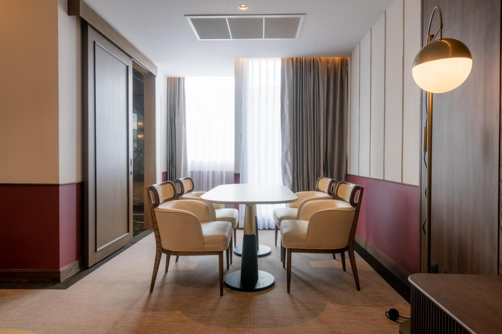 אודון תאני Hotel Moco מראה חיצוני תמונה